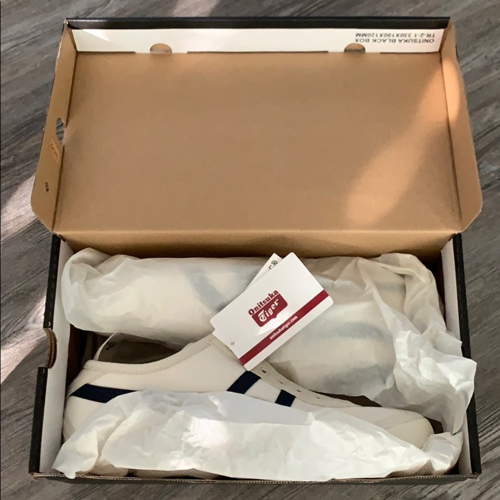 Onitsuka Tiger by Asics Men's Cream and Navy Athletic Shoes - Picture 5 of 6